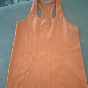 Swiftly Tech Racerback Tank Top
Race Length